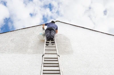 Peinture extérieure à Festubert — façades et ravalement